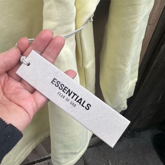 NWT Fear of God Essentials Egg Shell Relaxed Hoodie Size L Pullover - Picture 8 of 11